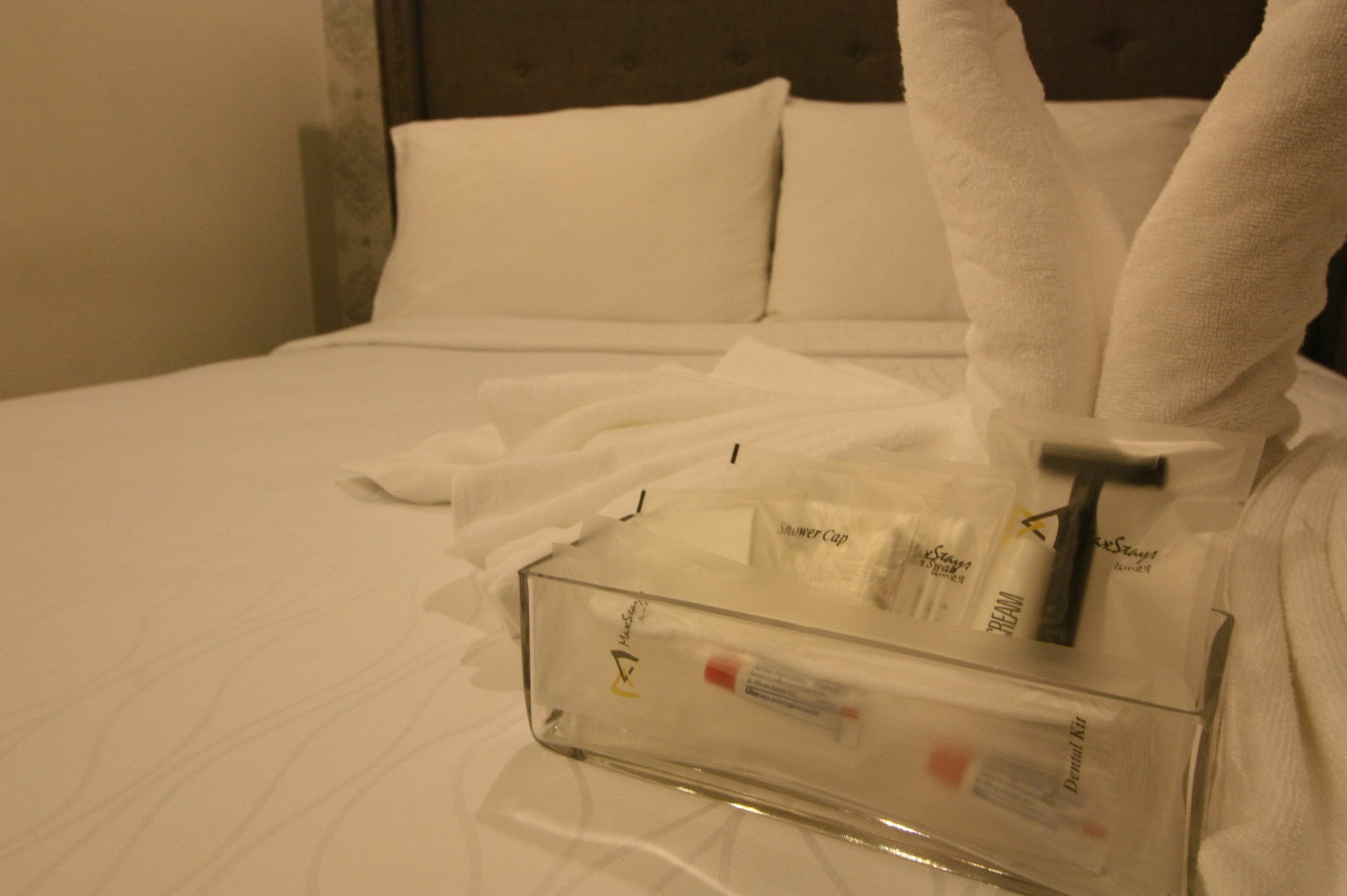 Maxstays - Max Style @ Fort Victoria Makati City Esterno foto