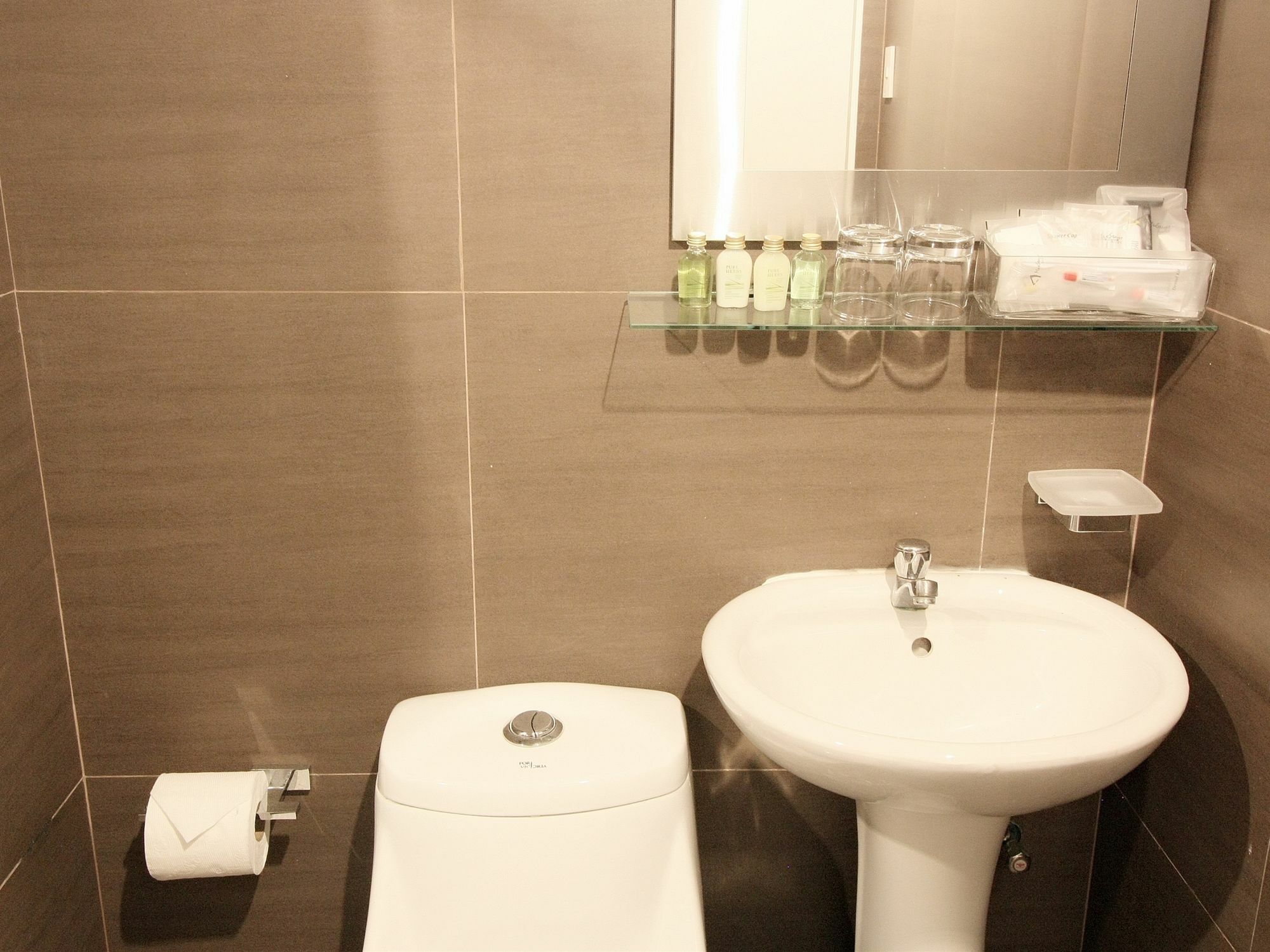 Maxstays - Max Style @ Fort Victoria Makati City Esterno foto